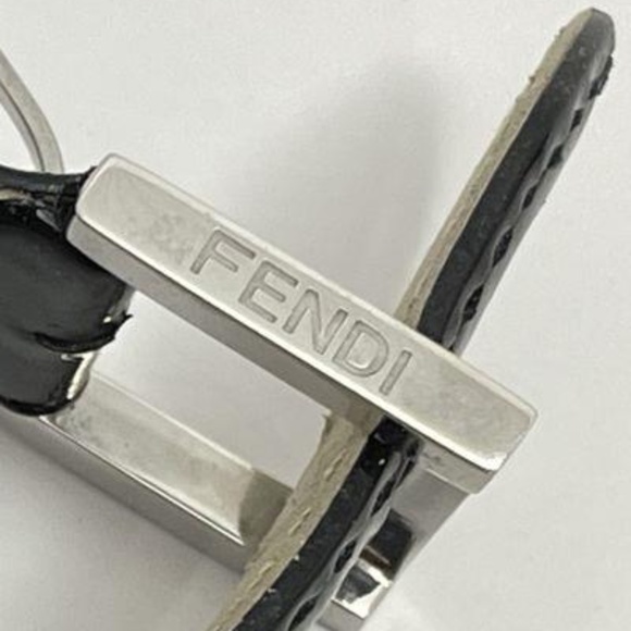 FENDI Women\'s 4000L Watch  (  Authentic  ) / COA main image 7